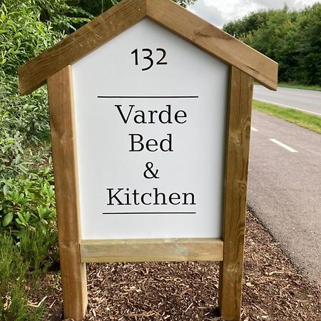 Varde Bed And Kitchen Guest House Exterior photo